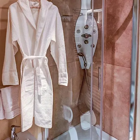 Konukevi Good Life Monti